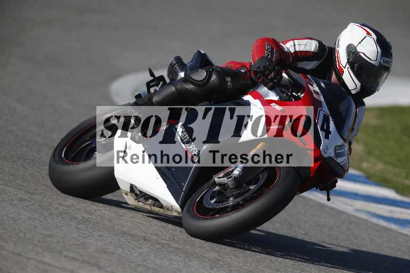 /Archiv-2024/02 29.01.-02.02.2024 Moto Center Thun Jerez/Gruppe gruen-green/40